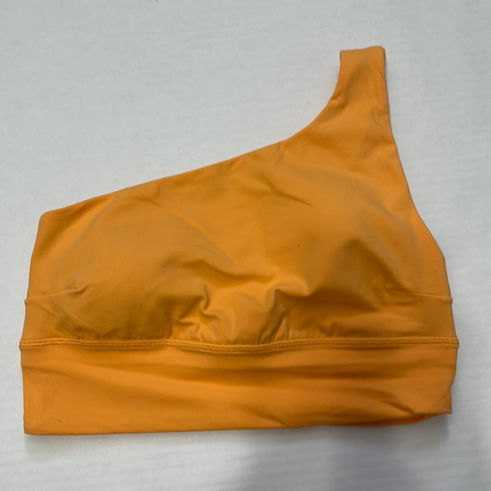 Lululemon Bra - Picture 1 of 6